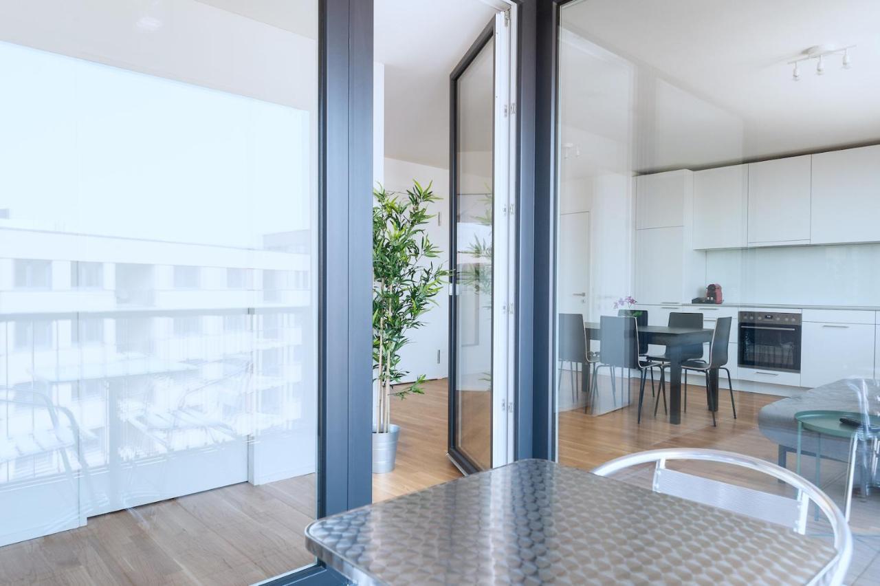 Hitrental Messe Apartments Basel Bagian luar foto