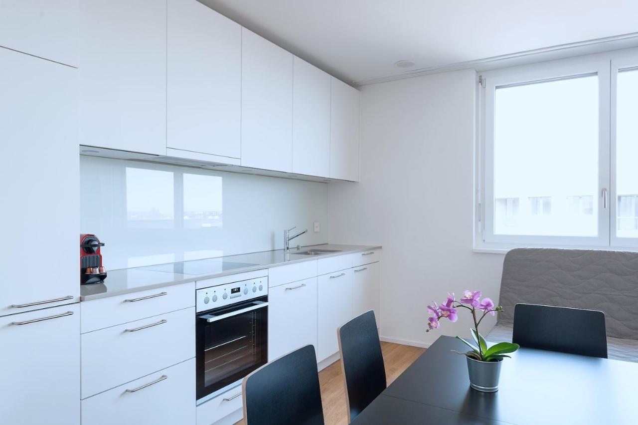 Hitrental Messe Apartments Basel Bagian luar foto