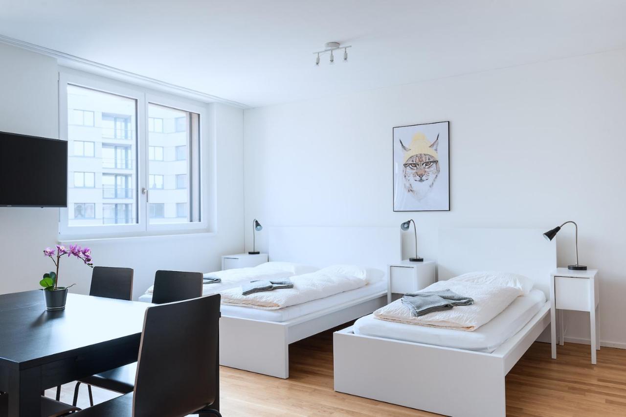 Hitrental Messe Apartments Basel Bagian luar foto