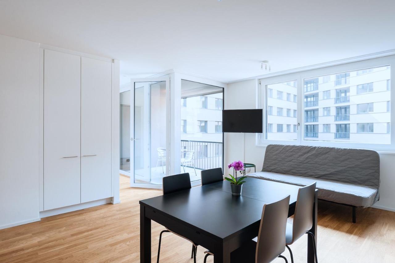 Hitrental Messe Apartments Basel Bagian luar foto